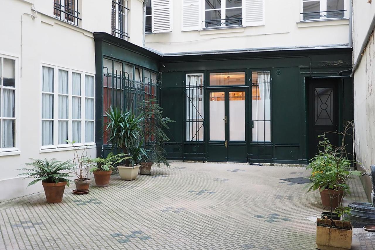 Palais Royal Chicsuites Paris Exterior foto